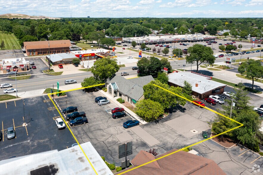 More Photos Of 3635 West Rd, Trenton Bank For Sale