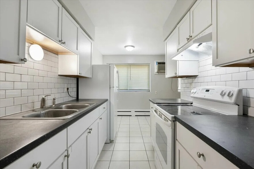 More Photos Of 3021 Longfellow Ave, Minneapolis Apartments For Sale