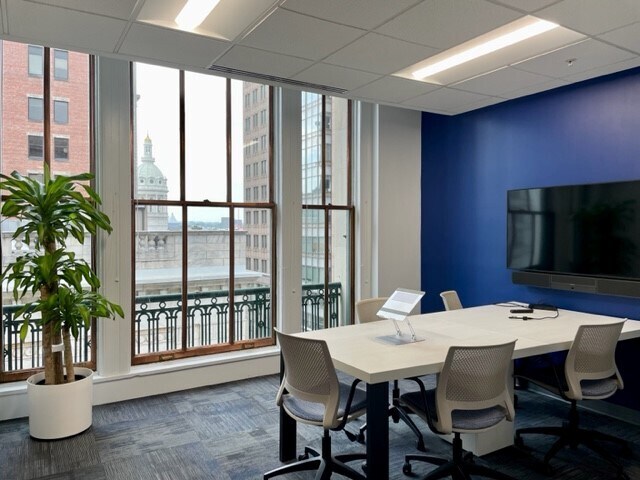 More Photos Of 233 E Redwood St, Baltimore Office For Lease
