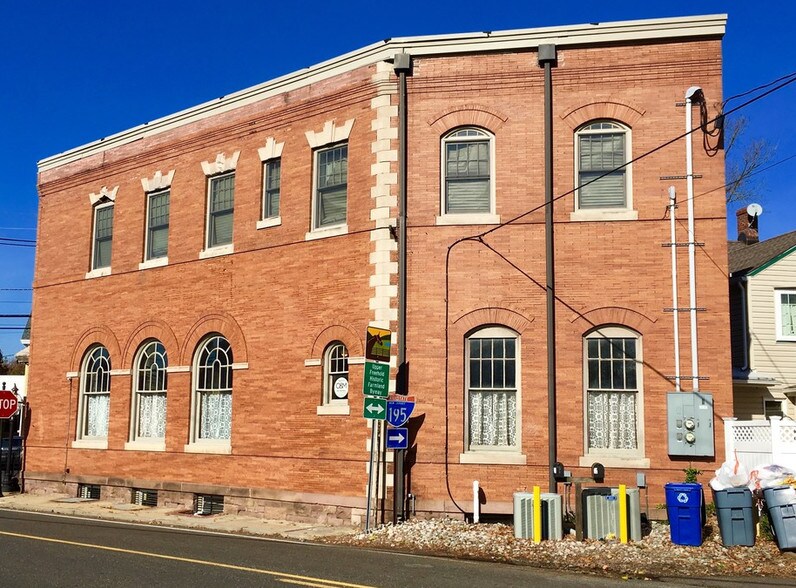 More Photos Of 9 N Main St, Allentown Storefront Retail Office For Sale