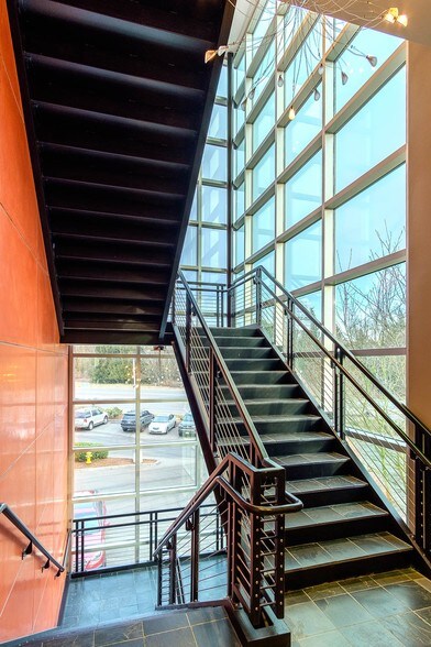 More Photos Of 2415 NE 134th St, Vancouver Medical For Lease