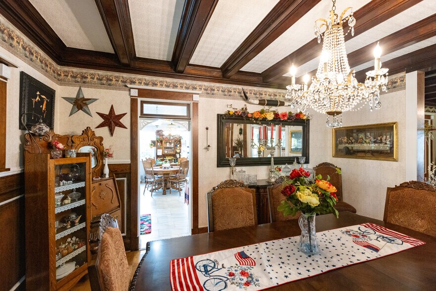 More Photos Of 620 Davis St, Wasco Specialty For Sale