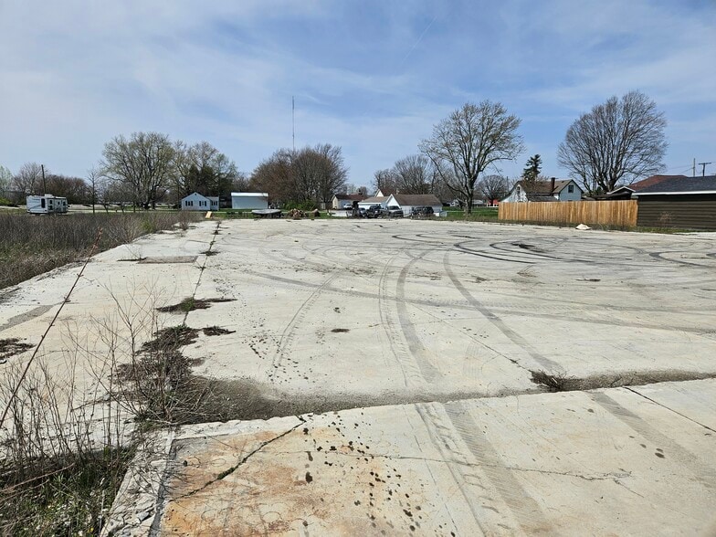 More Photos Of 501 S A St, Elwood Land For Sale