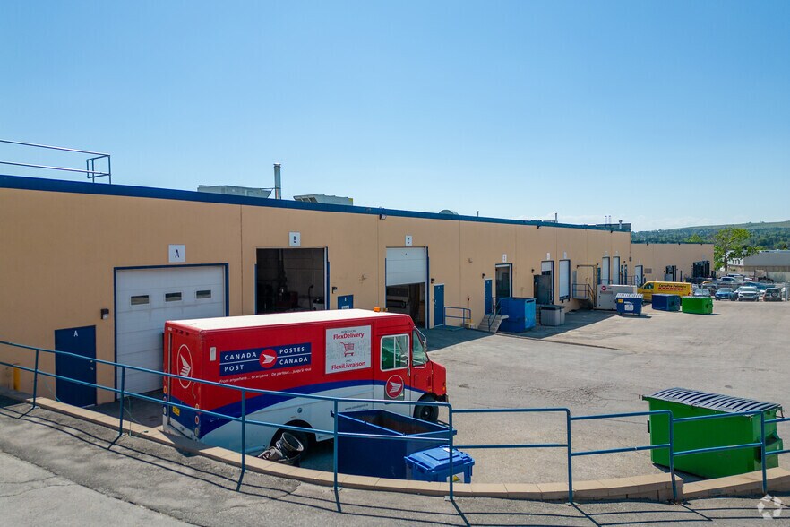 More Photos Of 908 53rd Ave NE, Calgary Warehouse For Lease