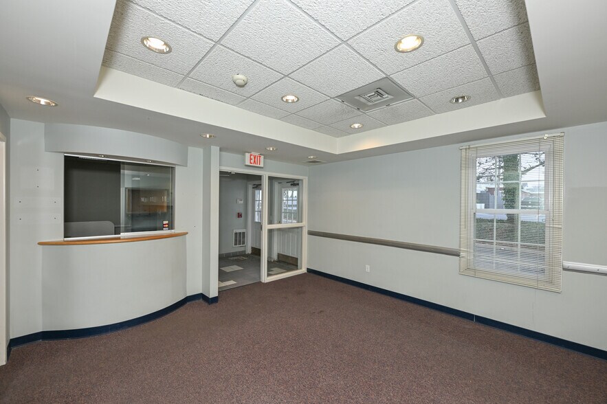 More Photos Of 6555 Wilson Mills Rd, Mayfield Village Unknown For Lease
