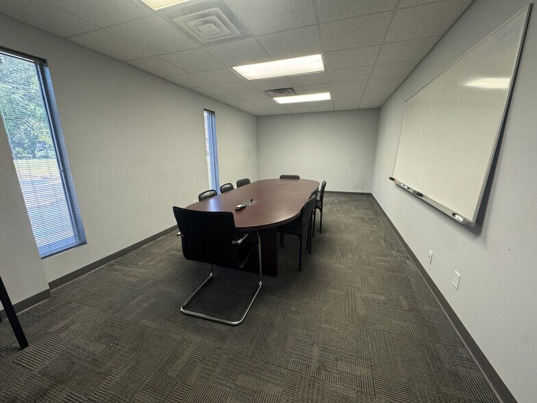 More Photos Of 201 Greer Dr, Simpsonville Warehouse For Lease