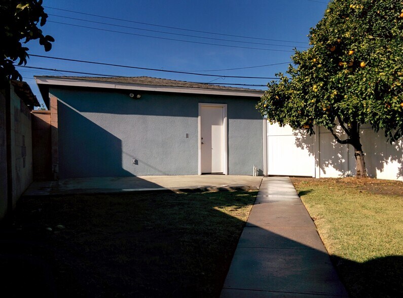 More Photos Of 12843 Columbia Way, Downey Land For Sale