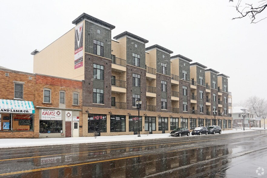 More Photos Of 2010-2024 E Michigan Ave, Lansing Apartments For Sale