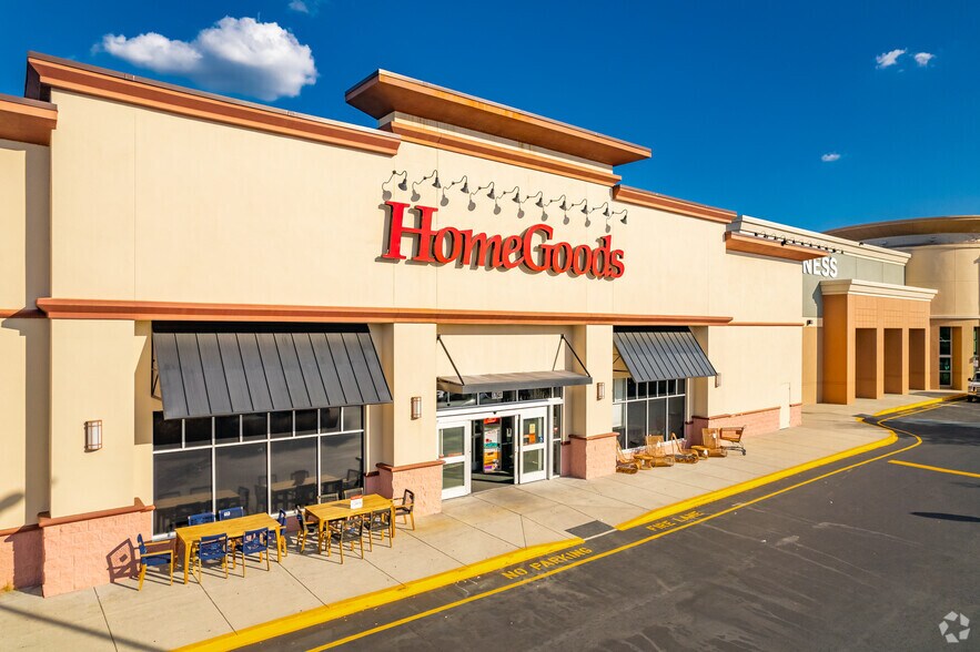 More Photos Of 17631-17751 N Dale Mabry Hwy, Lutz Unknown For Lease