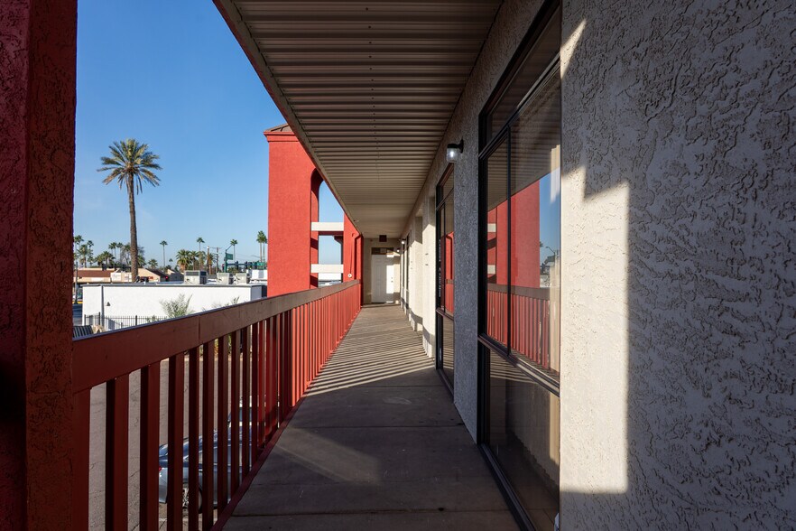 More Photos Of 1830 W Colter St, Phoenix Office For Sale