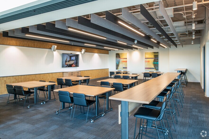 More Photos Of 525 Junction Rd, Madison Office For Lease