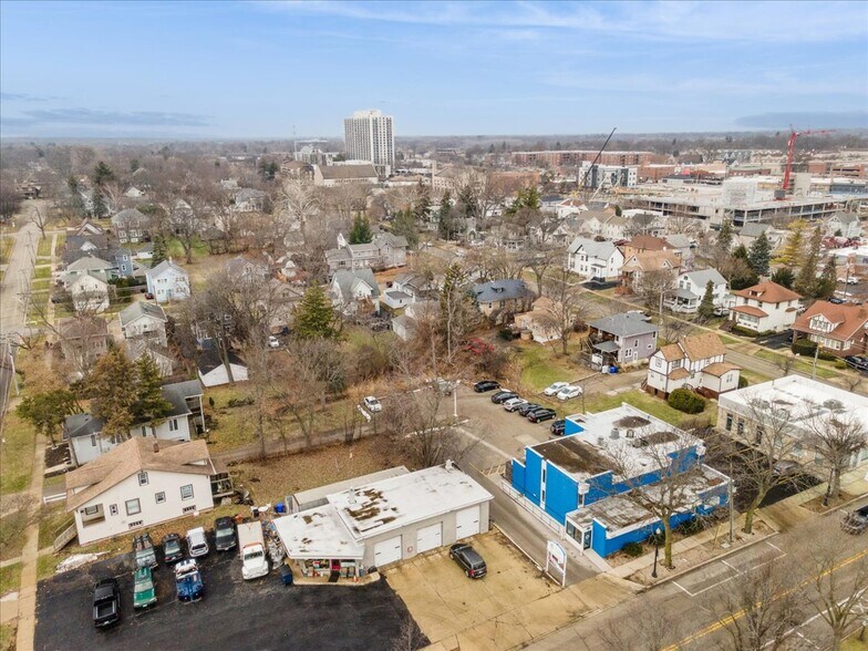 More Photos Of , Wheaton Unknown For Sale