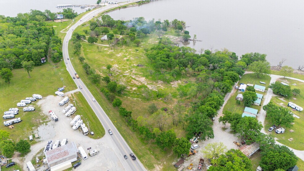 More Photos Of 25421 US-59, Grove Land For Sale