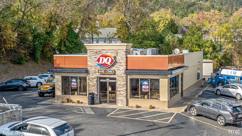 Primary Photo Of 708 W Grand Ave, Hot Springs National Park Fast Food For Sale