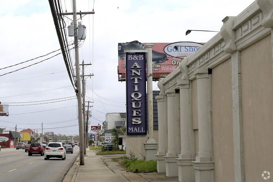 More Photos Of 1615 Highway 17 S, North Myrtle Beach Freestanding For Lease
