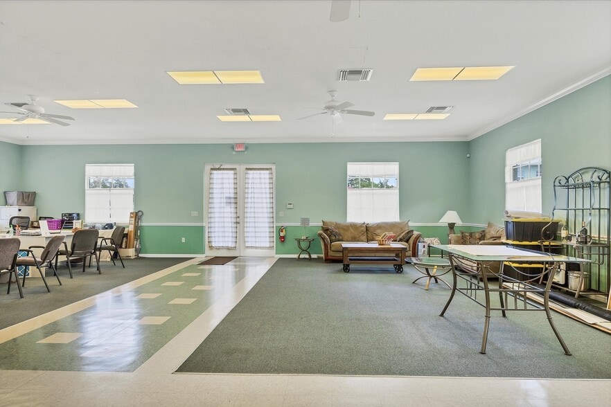 More Photos Of 4520 S Biscayne Dr, North Port Apartments For Sale