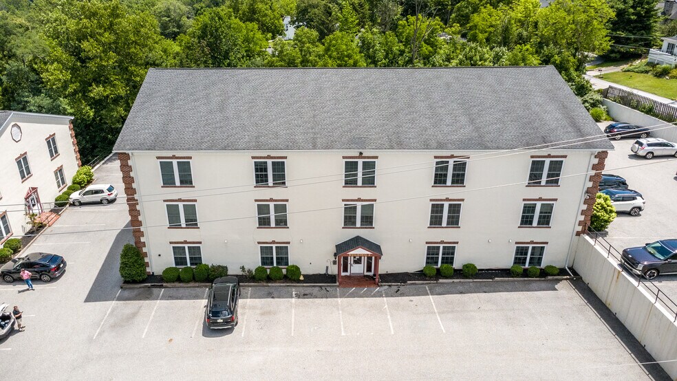 More Photos Of 11 Davis Rd, Phoenixville Apartments For Lease