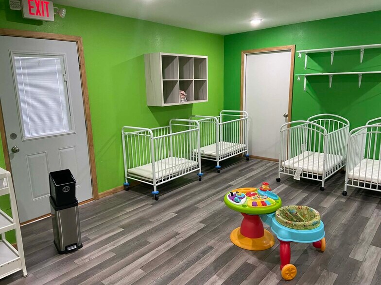 More Photos Of 834 Truman St, Winner Daycare Center For Sale