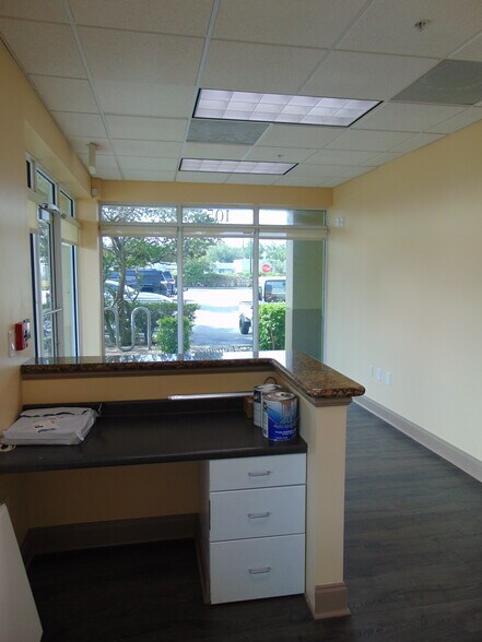 More Photos Of 2512 N Federal Hwy, Delray Beach Self Storage For Lease