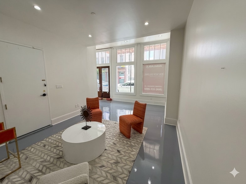 More Photos Of 713 Camp St, New Orleans Storefront For Lease