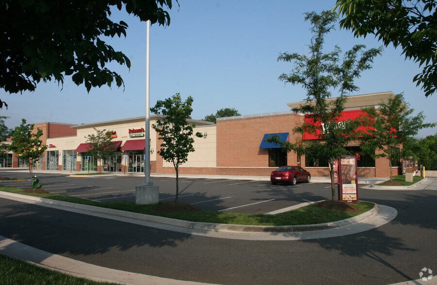 More Photos Of 4070-4088 Airline Pky, Chantilly Freestanding For Lease