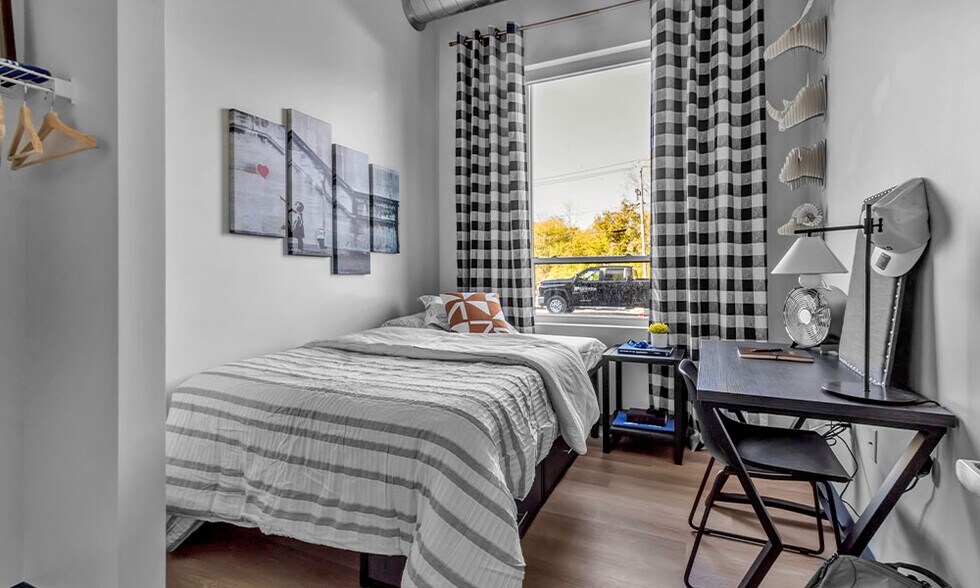 More Photos Of 2915-2949 N Forest Rd, Amherst Apartments For Sale