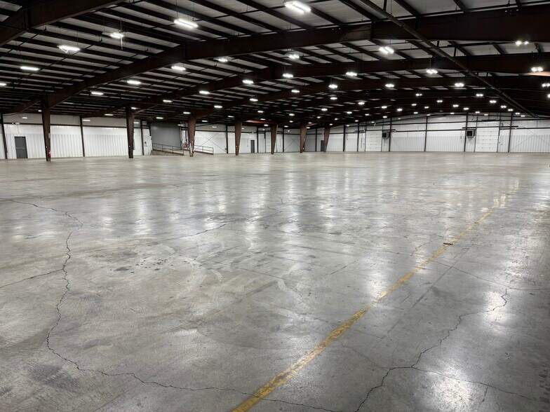 Primary Photo Of 100 G St, Smyrna Warehouse For Lease