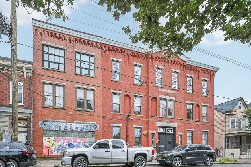More Photos Of 1027 S Clinton Ave, Trenton Office For Sale