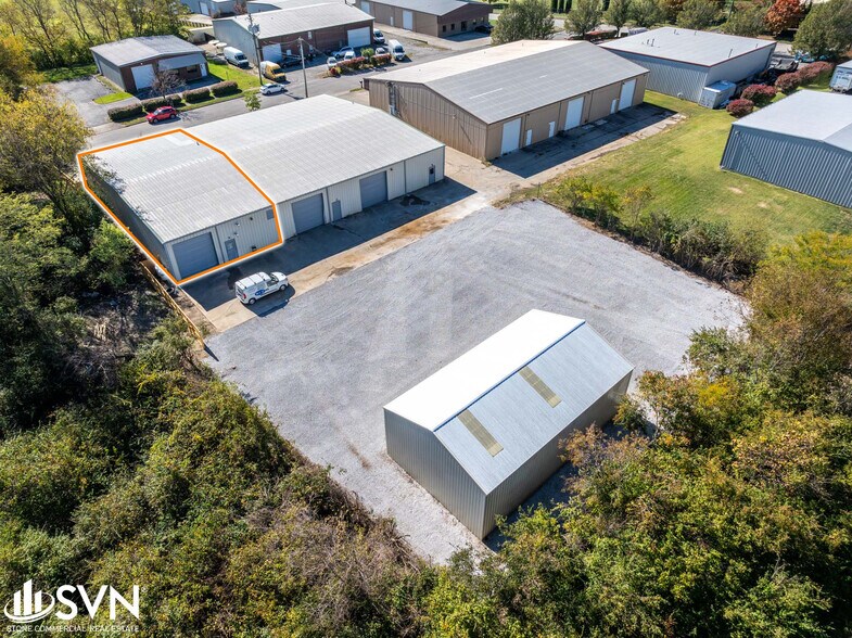 Primary Photo Of 121 Kemper Dr, Nicholasville Warehouse For Lease