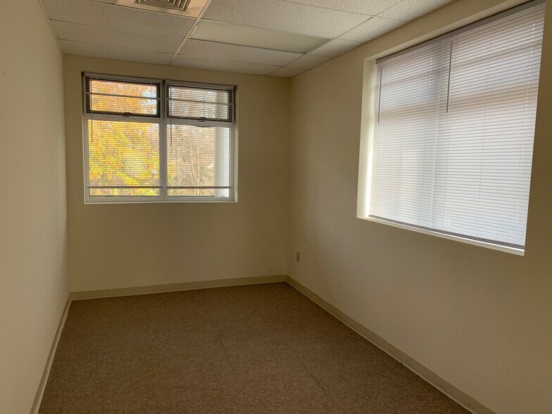 More Photos Of 1701 Center St, Apex Medical For Sale