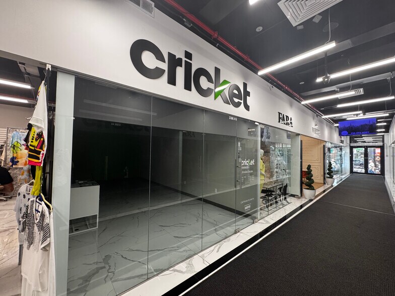 More Photos Of 271-273 Brighton Beach Ave, Brooklyn General Retail For Sale