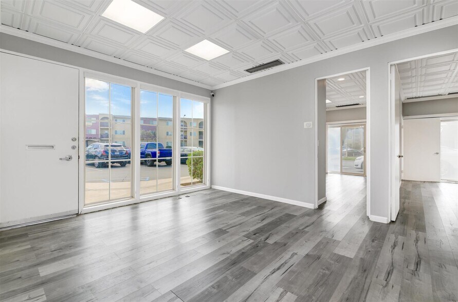 More Photos Of 4116-4120 W Point Loma Blvd, San Diego Medical For Lease
