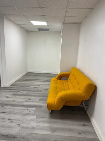 More Photos Of 672 NW 118th St, Miami Warehouse For Lease