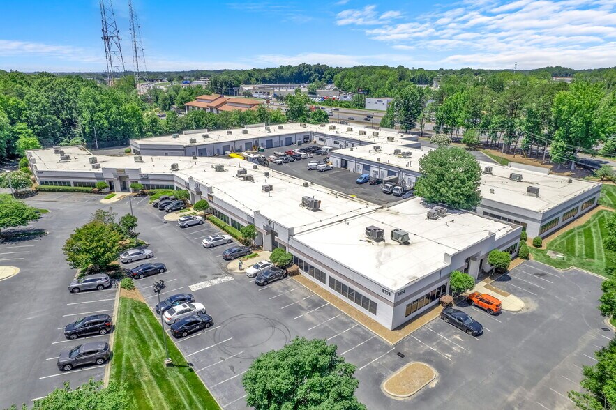 More Photos Of 5100 Reagan Dr, Charlotte Unknown For Lease