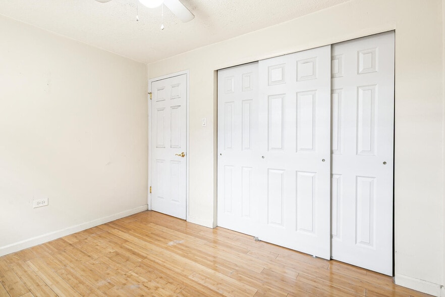 More Photos Of 1152 York St, Denver Apartments For Sale
