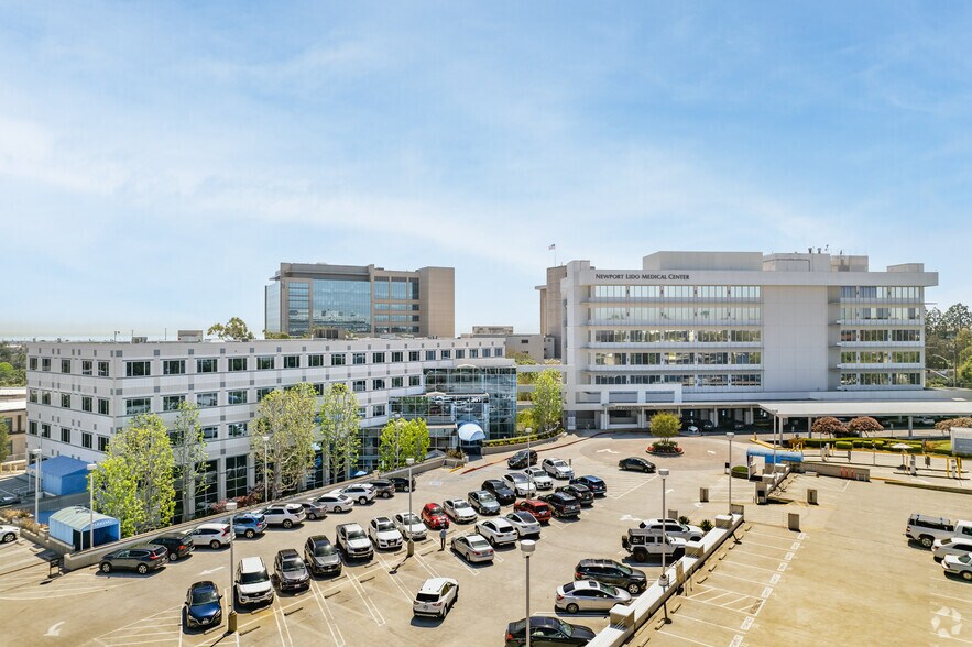 More Photos Of 361 Hospital Rd, Newport Beach Medical For Lease