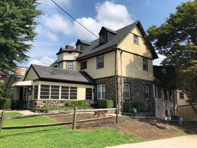 More Photos Of 105 Morton Ave, Ridley Park Skilled Nursing Facility For Sale