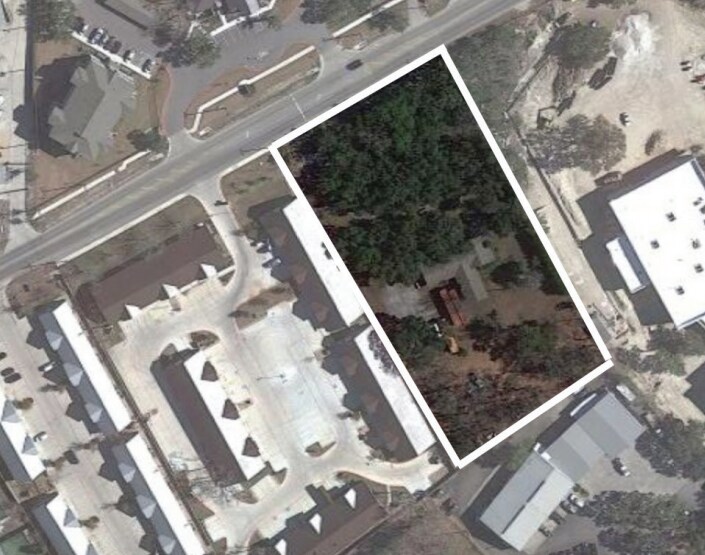 Primary Photo Of 140 Old San Antonio Rd, Boerne Medical For Lease