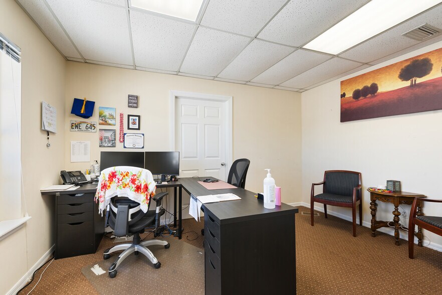 More Photos Of 1507 20th St, Vero Beach Medical For Sale