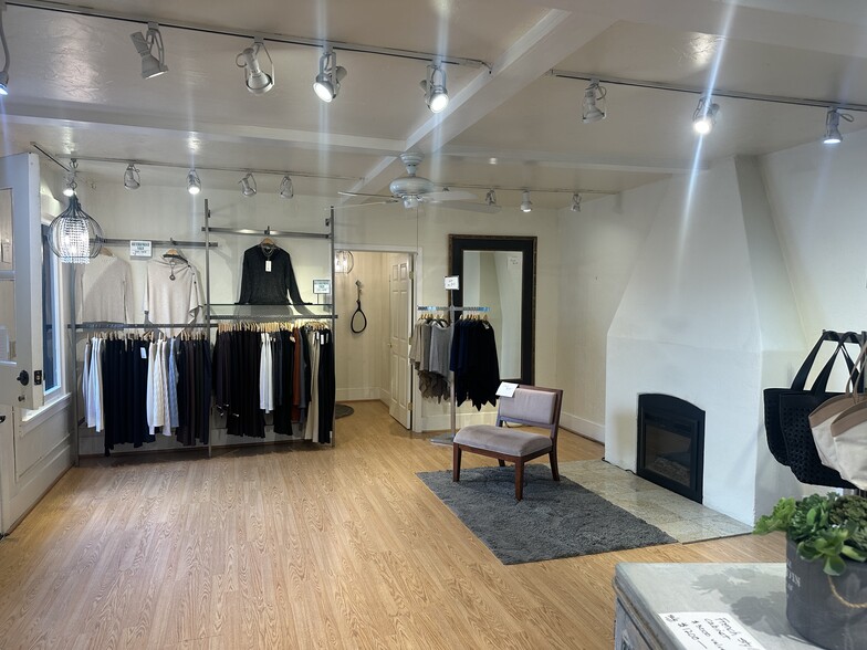 More Photos Of Lincoln St & Ocean ave, Carmel General Retail For Lease