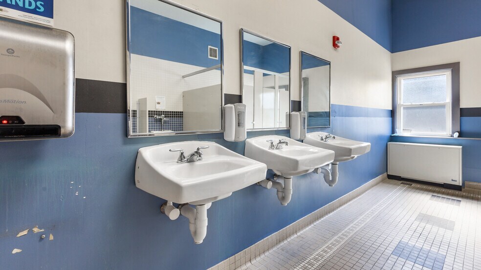 More Photos Of 50 Mayo St, Dover-Foxcroft Schools For Sale