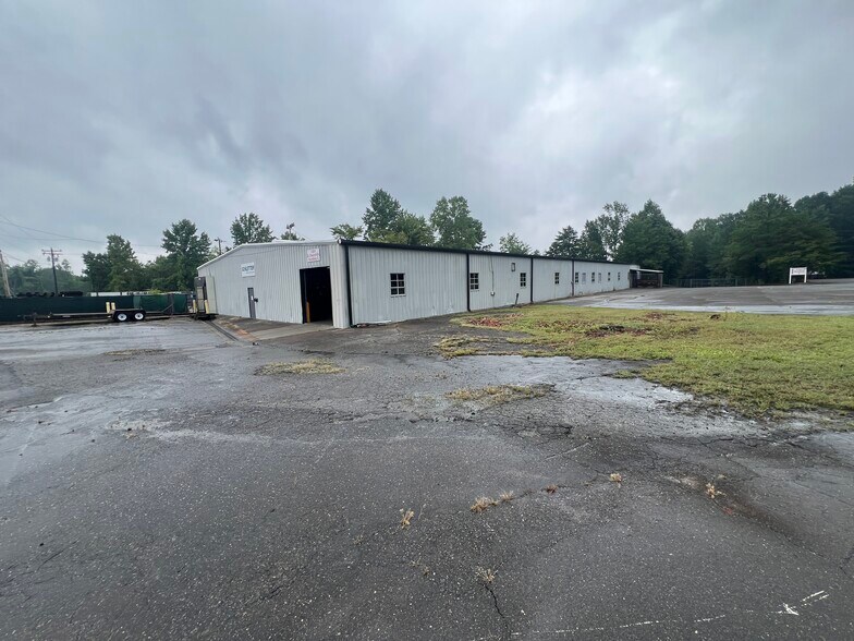 More Photos Of 1201 E Church St, Cherryville Industrial For Lease