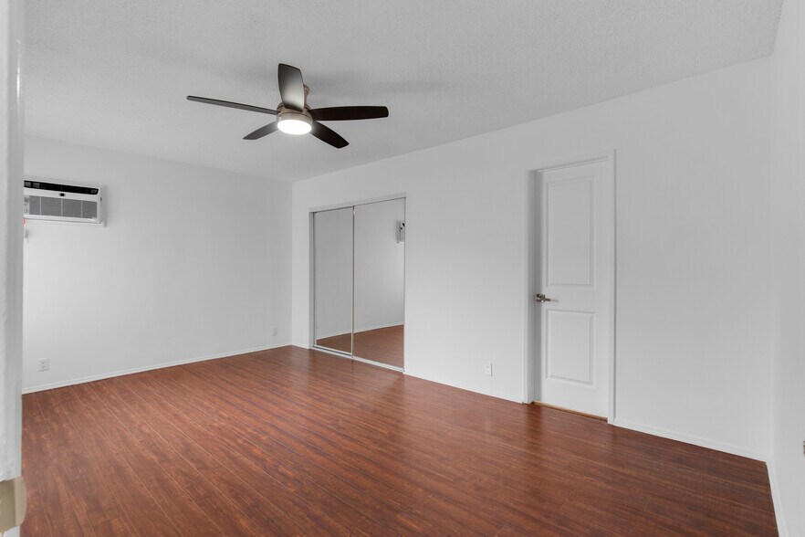 More Photos Of 1936-1938 S Corning St, Los Angeles Apartments For Sale