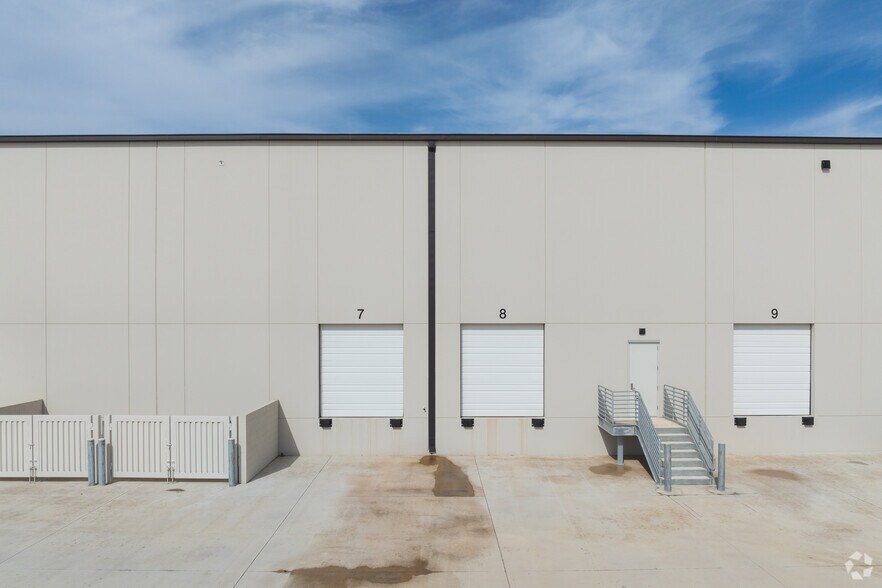 More Photos Of Hero Way West, Leander Unknown For Lease