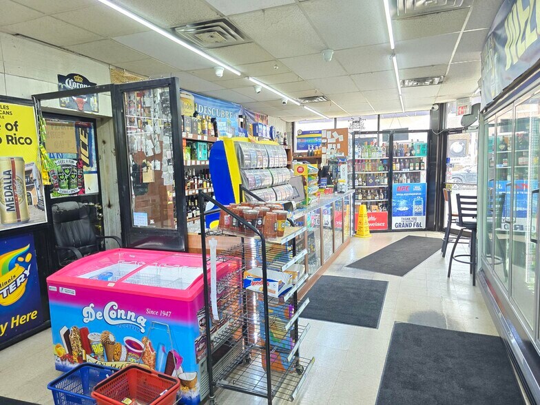 More Photos Of 5118-5120 W Grand Ave, Chicago Apartments For Sale