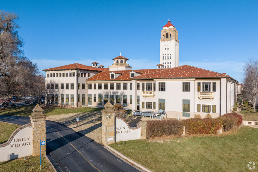 Primary Photo Of 200 Unity Cir, Lees Summit Office For Lease