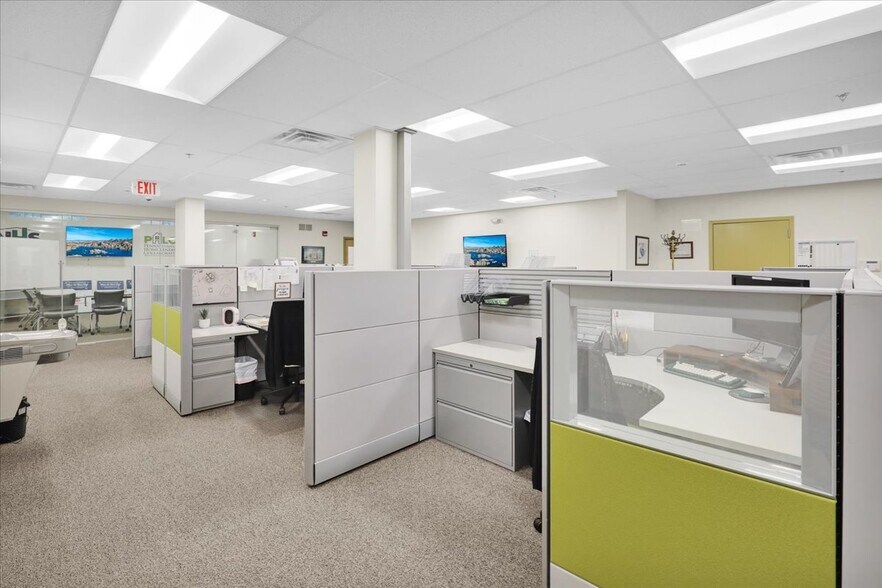 More Photos Of 213 N 5th St, Reading Office For Lease