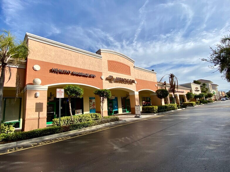 More Photos Of 13800-13900 Jog Rd, Delray Beach Unknown For Lease