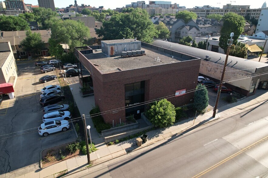 More Photos Of 1020 Regent St, Madison Medical For Lease