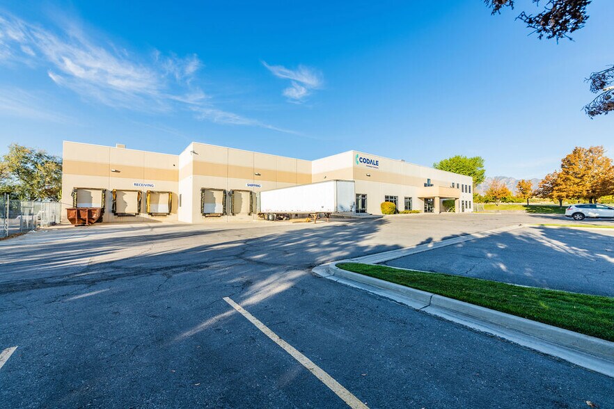 More Photos Of 662 W Commerce Park Dr, Midvale Warehouse For Sale